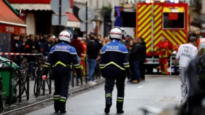 Read more about the article VÃ¡rias pessoas mortas em tiroteio no centro de Paris