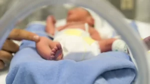 Read more about the article Menina de 5 meses vive no Hospital de Bragança desde o parto