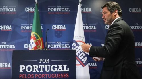 Read more about the article ðŸš¨ Chega apresenta moÃ§Ã£o de censura ao Governo na prÃ³xima semana: Portugal em alerta!