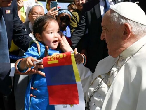 Read more about the article ðŸŒ�ðŸ›� Papa conclui visita Ã  MongÃ³lia com inauguraÃ§Ã£o de centro social: uma mensagem de amor e solidariedade ðŸ¤�