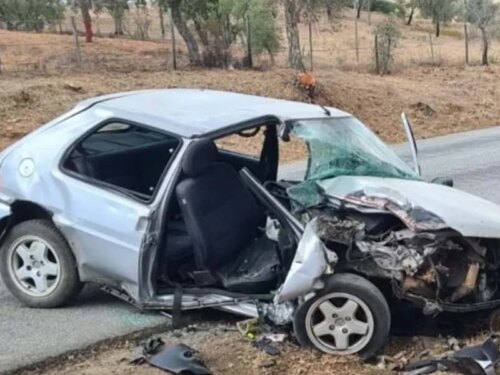 Read more about the article 🚨 Despiste de carro faz dois mortos em Grândola. Um jovem ficou ferido