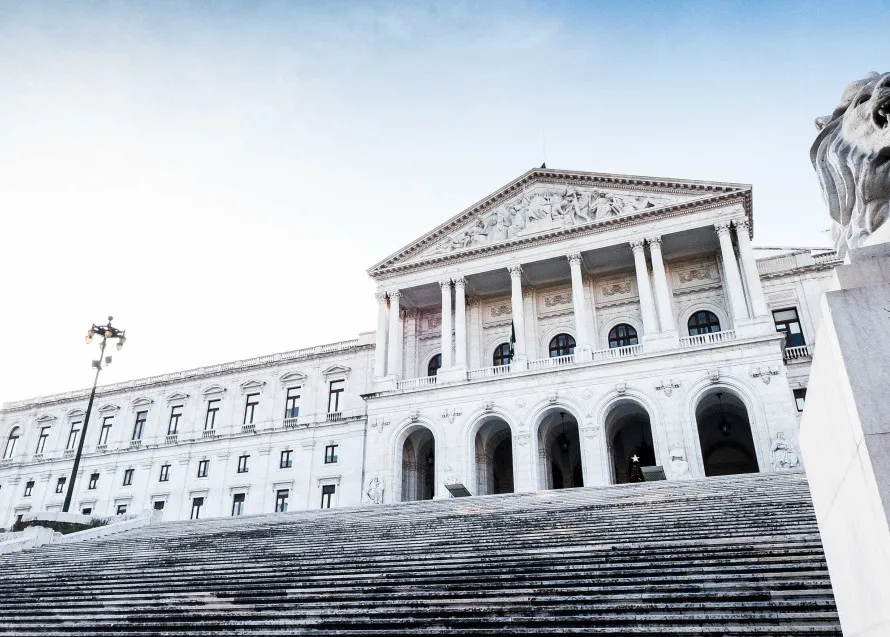 Read more about the article Há 25 anos, Parlamento aprovou o mirandês como segunda língua oficial: descubra a importância dessa conquista para Portugal