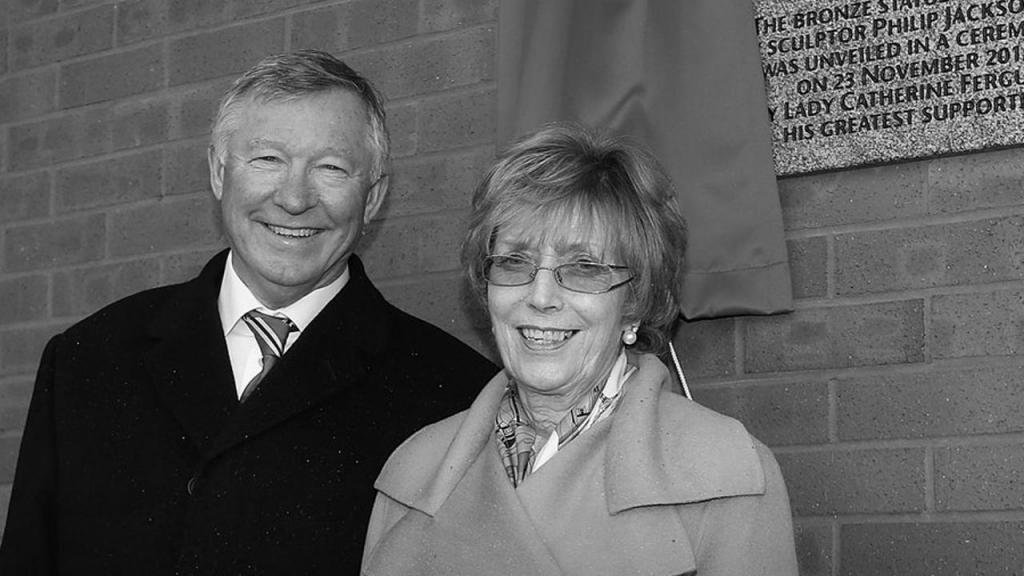 Read more about the article Luto em Inglaterra: Faleceu a esposa de Alex Ferguson, de 84 anos.