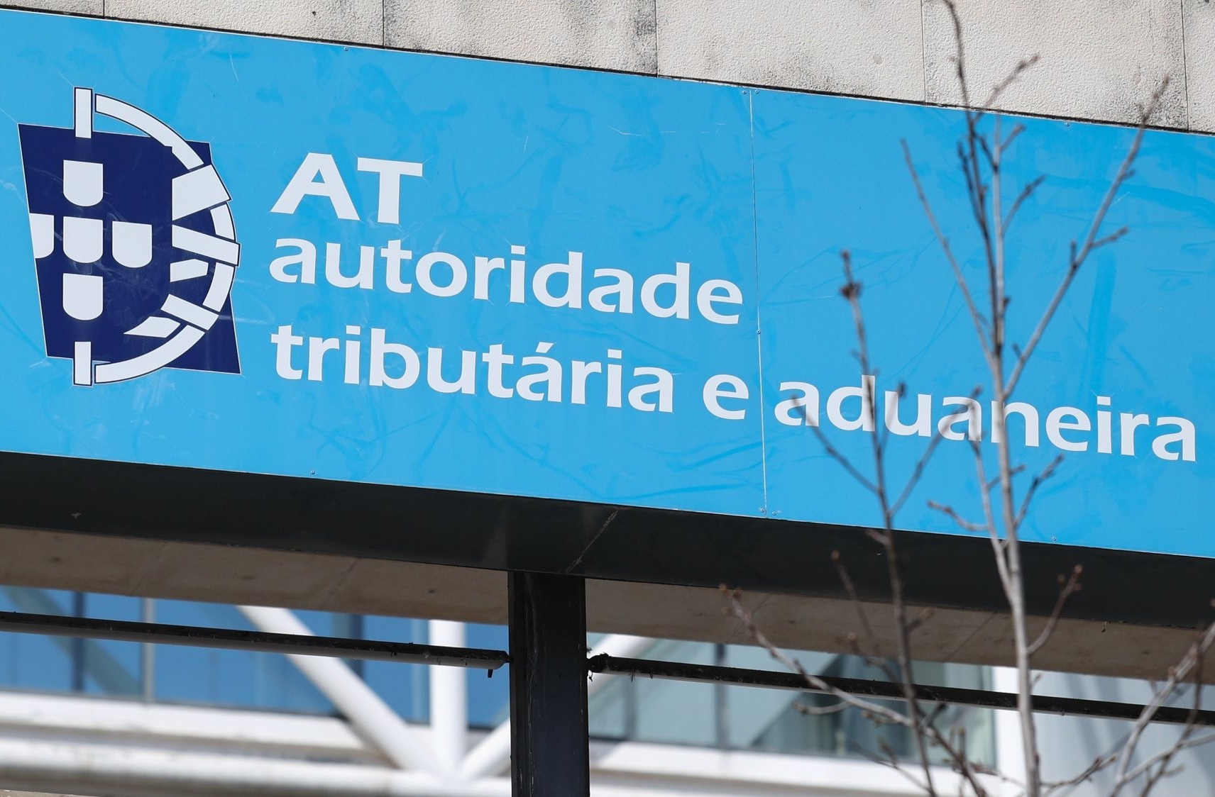 Read more about the article Autoridade Tributária relembra o dia limite para validação das suas faturas