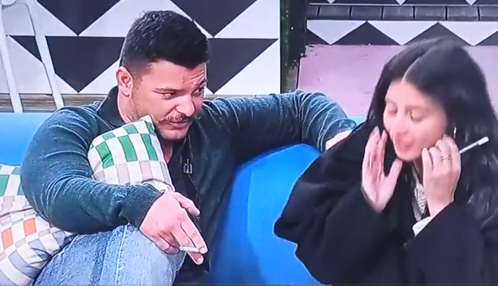 Read more about the article Concorrente do Big Brother manda grande “bufa” ao pé da colega